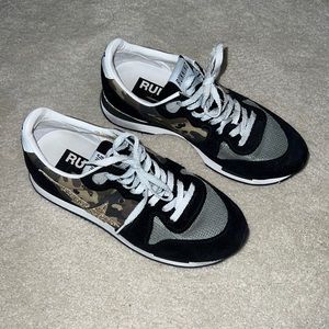 Golden Goose sneaker